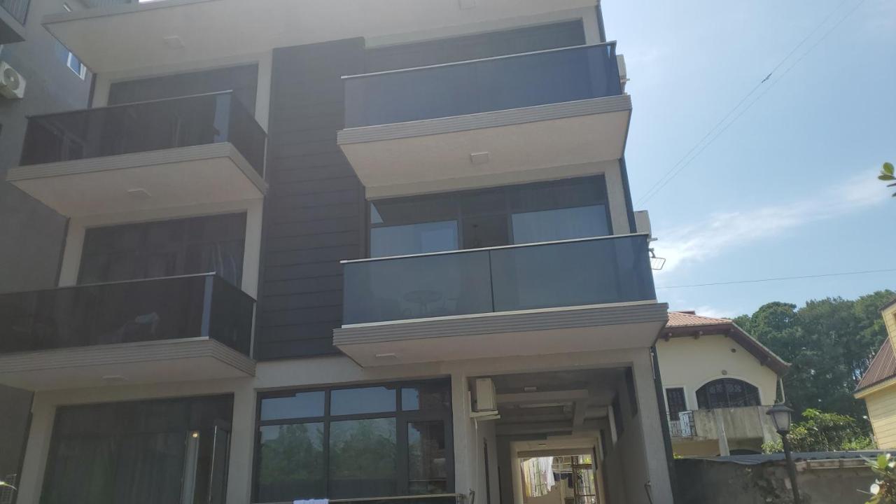 Magnolia Hotel Agmashenebeli 코불레티 외부 사진